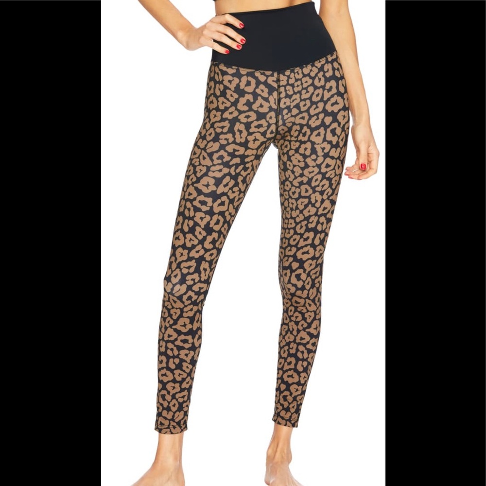 NWOT Beach Riot high waist leopard leggings